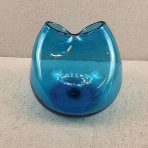 Blenko 39 Turquoise Glass Pinched Ivy Vase